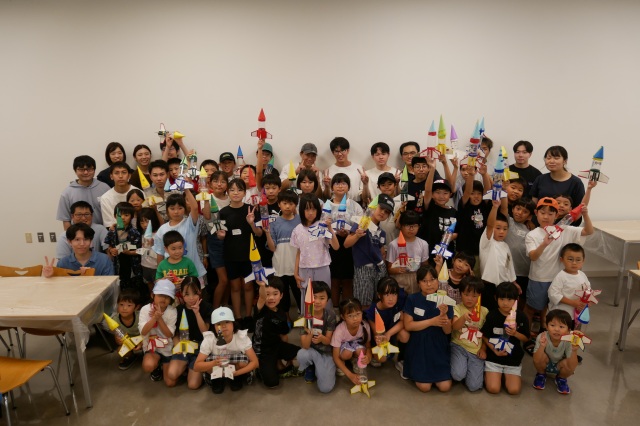 8/2　地域発信W/G主催「水と空気のちからを体験しよう！」を開催しました